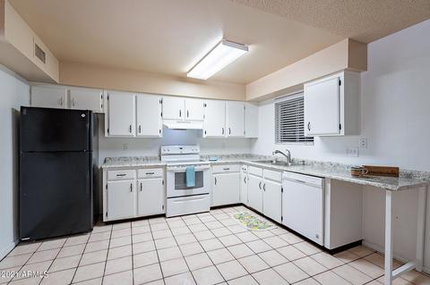 1201 W Grovers Ave, Phoenix, AZ 85023 photo 4