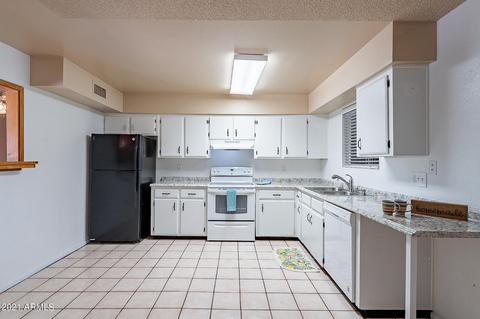 1201 W Grovers Ave, Phoenix, AZ 85023 photo 3