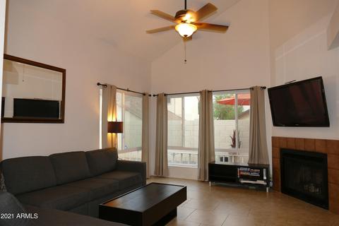 445 E Taro Ln, Phoenix, AZ 85024 photo 9