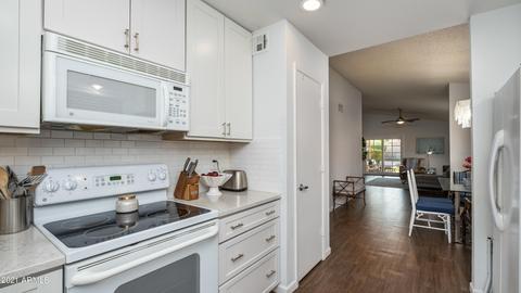 2926 E Brookwood Ct, Phoenix, AZ 85048 photo 14
