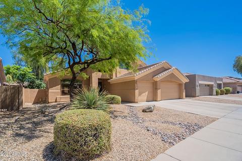 4380 E Lariat Ln, Phoenix, AZ 85050 photo 2