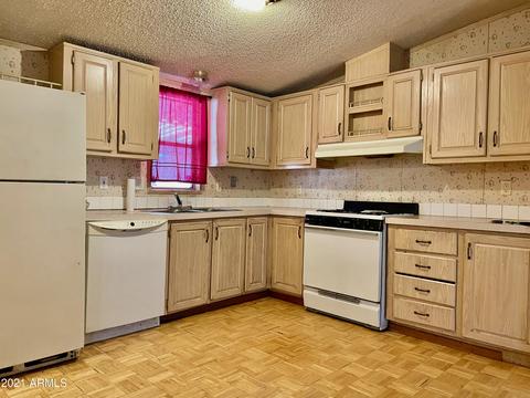 2622 E Morrow Dr, Phoenix, AZ 85050 photo 3