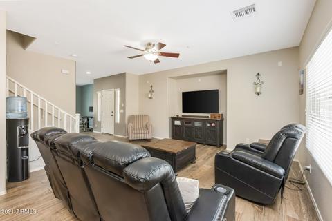 1518 E Hopkins Rd, Gilbert, AZ 85295 photo 4