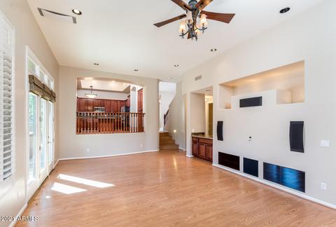 5201 E Poston Dr, Phoenix, AZ 85054 photo 8