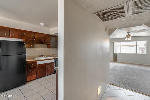 2247 E Chipman Rd, Phoenix, AZ 85040 photo 5