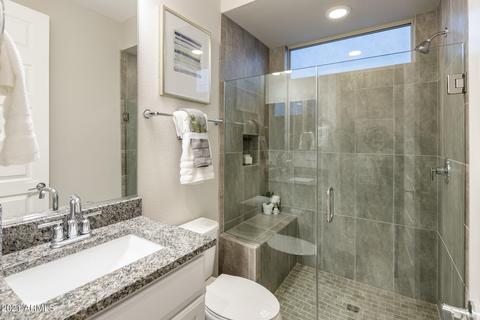 2966 E Sands Dr, Phoenix, AZ 85050 photo 5