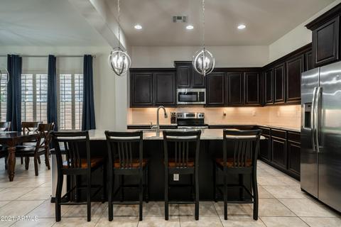 10558 E Monterey Ave, Mesa, AZ 85209 photo 2
