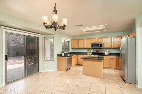 3053 E Roveen Ave, Phoenix, AZ 85032 photo 4