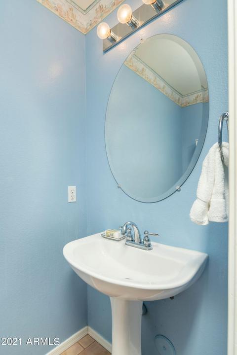 3053 E Roveen Ave, Phoenix, AZ 85032 photo 7