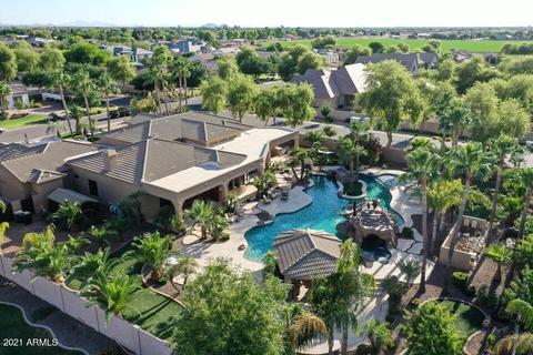2112 E Sanoque Ct, Gilbert, AZ 85298 photo 1