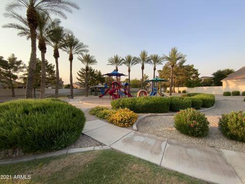 557 W Johnson Dr, Gilbert, AZ 85233 photo 52