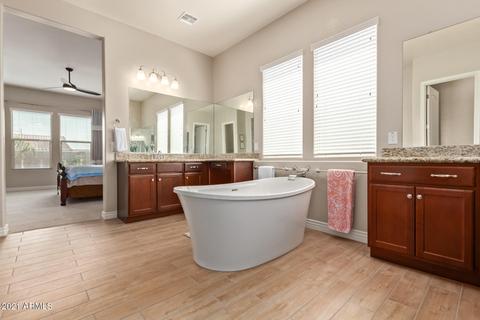 10529 E Thatcher Ave, Mesa, AZ 85212 photo 24