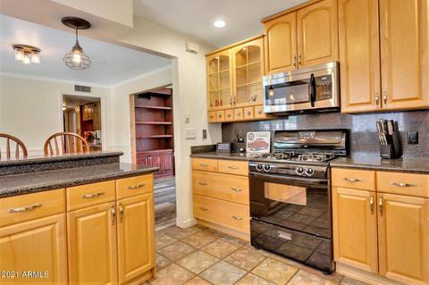 7538 N 16th Dr, Phoenix, AZ 85021 photo 8