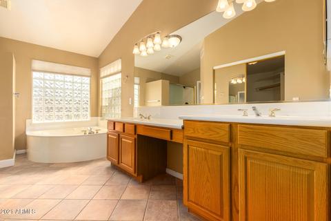 1567 S Roca St, Gilbert, AZ 85296 photo 14
