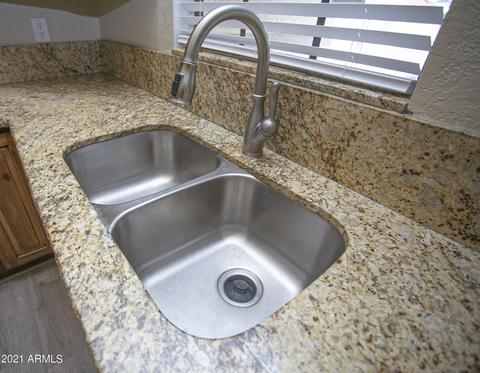 1009 E Utopia Rd, Phoenix, AZ 85024 photo 8