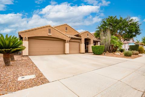 3894 E Wildhorse Dr, Gilbert, AZ 85297 photo 2
