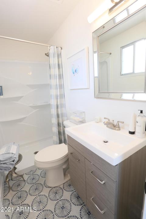 1641 W Eugie Ave, Phoenix, AZ 85029 photo 8