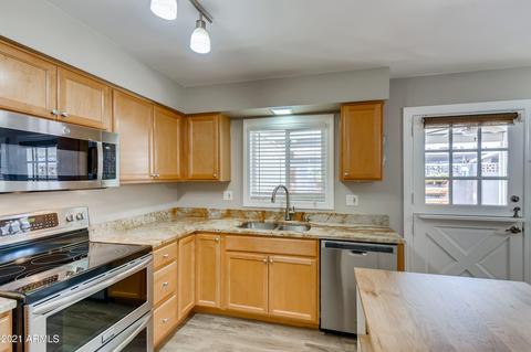 4437 N 40th St, Phoenix, AZ 85018 photo 4
