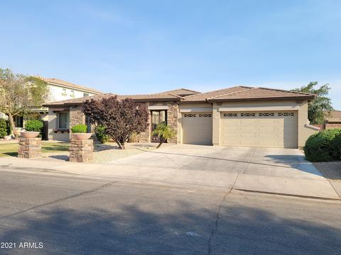 677 Elgin St, Gilbert, AZ 85295 photo 4