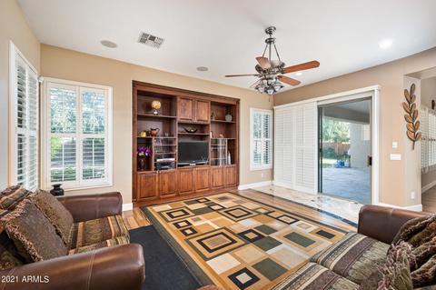 677 Elgin St, Gilbert, AZ 85295 photo 14