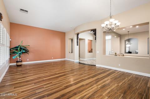 677 Elgin St, Gilbert, AZ 85295 photo 9