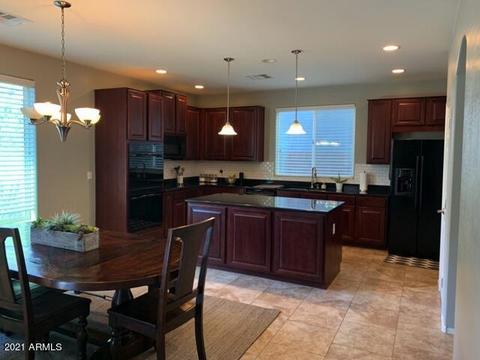 3453 E Robin Ln, Gilbert, AZ 85296 photo 4