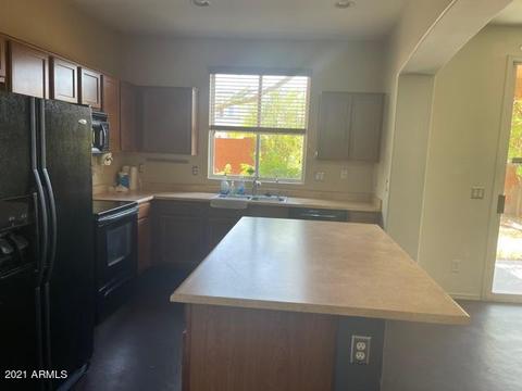 7242 S 38th Pl, Phoenix, AZ 85042 photo 4