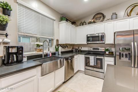 535 E Creosote Dr, Phoenix, AZ 85085 photo 10