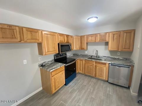 3836 E Ludlow Dr, Phoenix, AZ 85032 photo 1