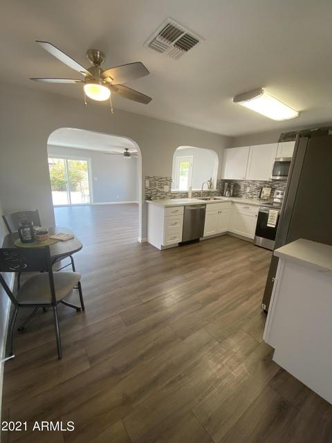 829 E Hillview Cir, Mesa, AZ 85203 photo 6