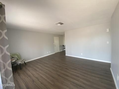 829 E Hillview Cir, Mesa, AZ 85203 photo 3