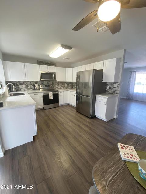 829 E Hillview Cir, Mesa, AZ 85203 photo 5