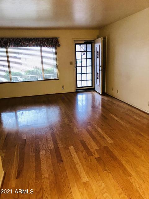 6233 Evergreen St, Mesa, AZ 85205 photo 4