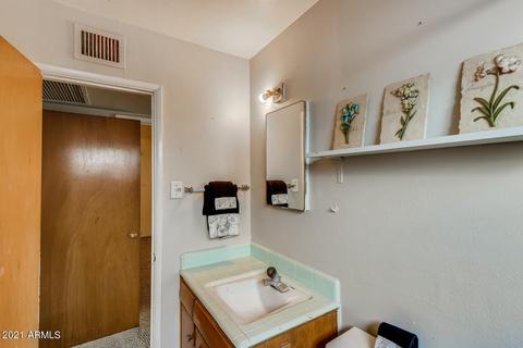 2717 E Oak St, Phoenix, AZ 85008 photo 18