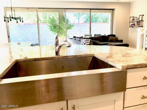 4739 E Betty Elyse Ln, Phoenix, AZ 85032 photo 4