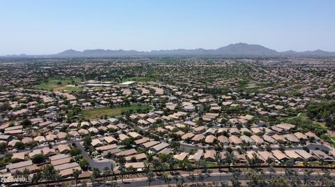4151 E Santa Fe Ln, Gilbert, AZ 85297 photo 4