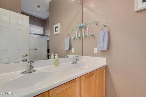 2019 N Milkweed Loop, Phoenix, AZ 85037 photo 12