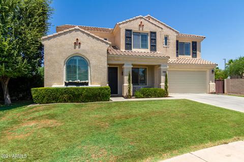 1542 E Bluebird Ct, Gilbert, AZ 85297 photo 3