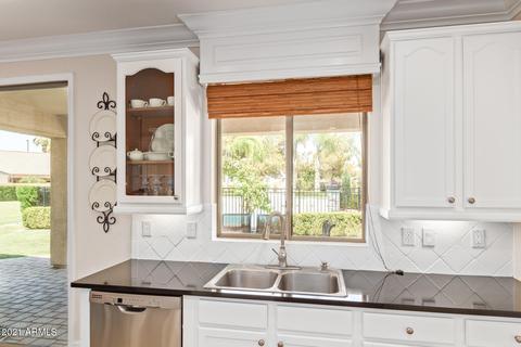 1542 E Bluebird Ct, Gilbert, AZ 85297 photo 14