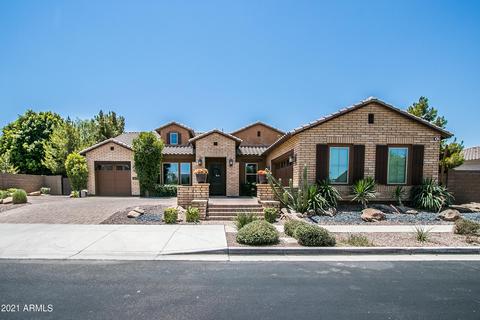 3009 E Valencia Dr, Phoenix, AZ 85042 photo 1
