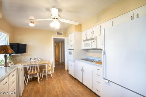 901 W Linger Ln, Phoenix, AZ 85021 photo 8