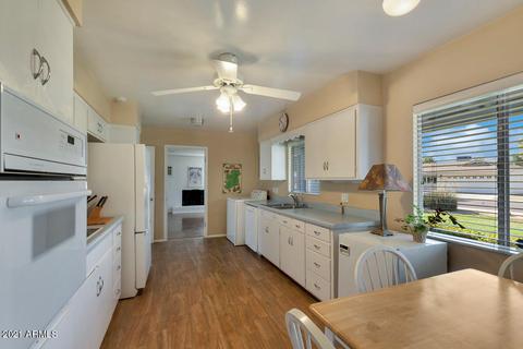 901 W Linger Ln, Phoenix, AZ 85021 photo 9