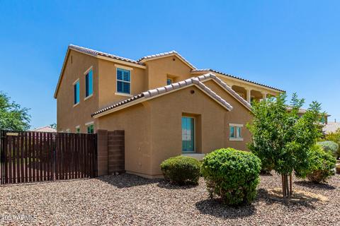 2083 E Brigadier Dr, Gilbert, AZ 85298 photo 3