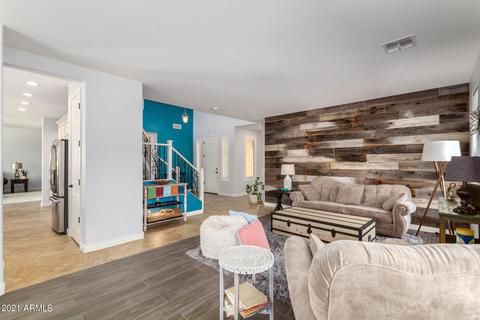 2083 E Brigadier Dr, Gilbert, AZ 85298 photo 9