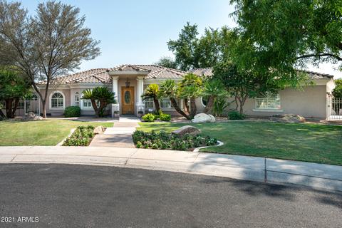 4611 E Garnet Cir, Mesa, AZ 85206 photo 3