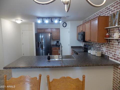 1947 W Overland St, Apache Junction, AZ 85120 photo 7