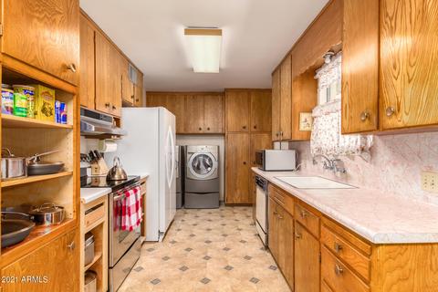 4529 N 28th Pl, Phoenix, AZ 85016 photo 8