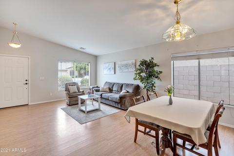 10534 E Dolphin Ave, Mesa, AZ 85208 photo 8