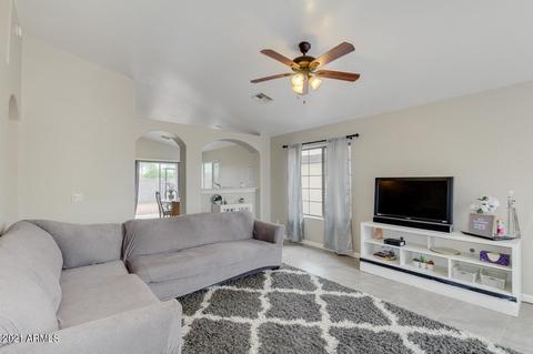 597 W Sierra Vista Dr, Apache Junction, AZ 85120 photo 4