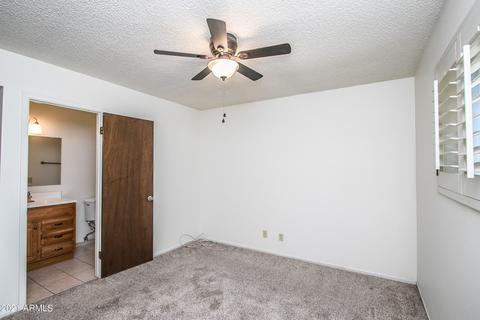 929 E Harwell Rd, Gilbert, AZ 85234 photo 16